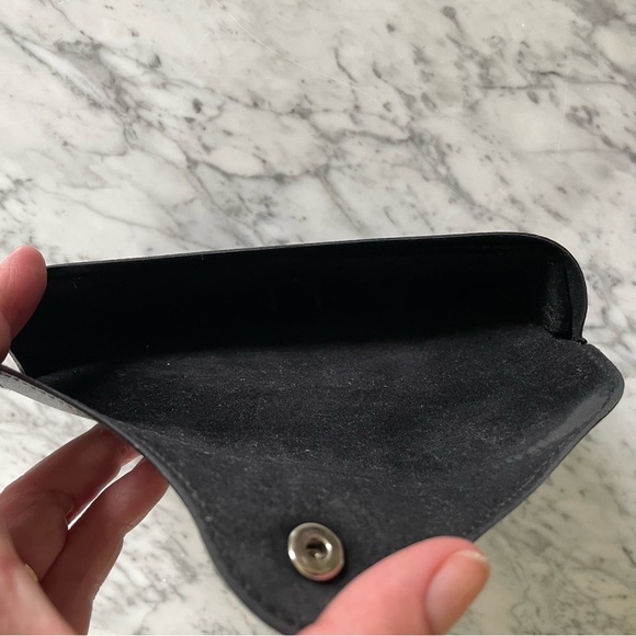 Sunglasses Case by Ray Ban - Picture 4 of 5